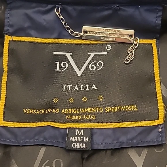 EUC Versace Navy Puffer Jacket with Silver Hardware 19v69